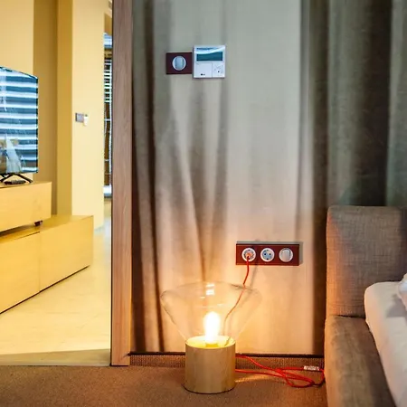 Bon Bon Park & Boyana Sofie