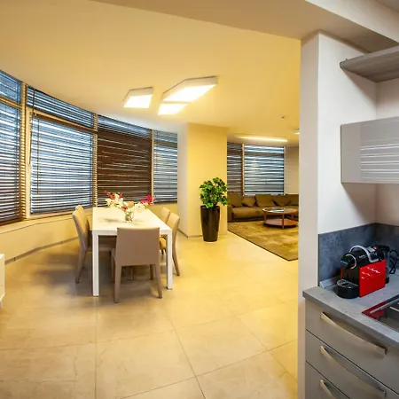 Bon Bon Park & Boyana Hotel