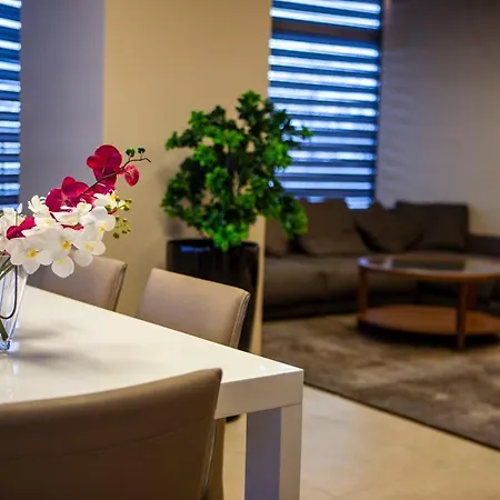Hotel Bon Bon Park & Boyana