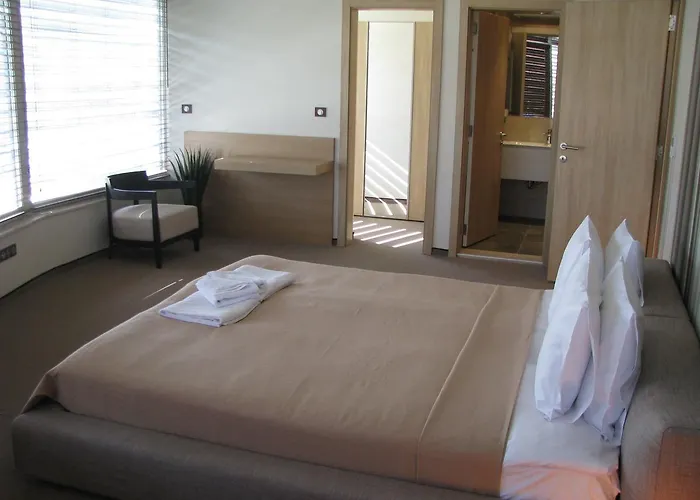 Hotel Bon Bon Park & Boyana 4*