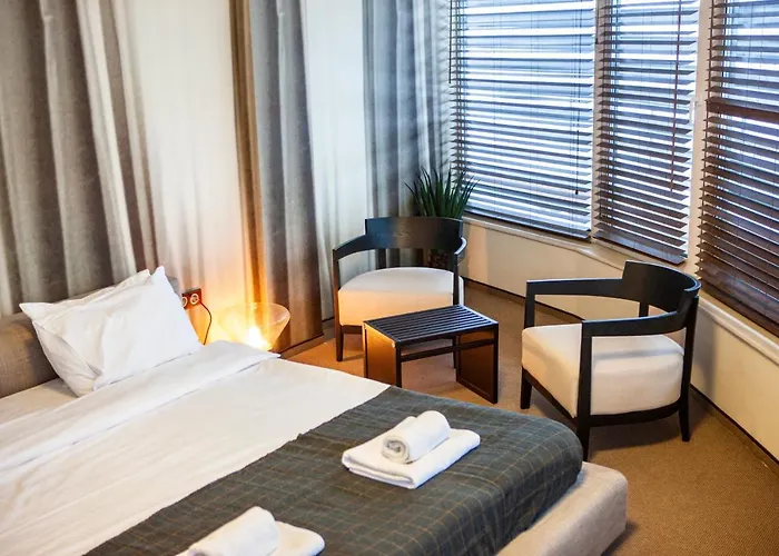 Bon Bon Park & Boyana Sofia